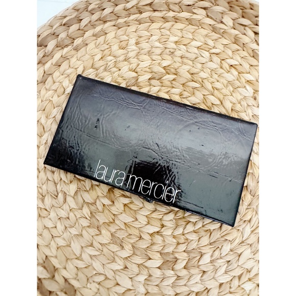 NEW LAURA MERCIER COLOUR WARDROBE Eye + Lip Dual Deck Color Palettes - Picture 1 of 5